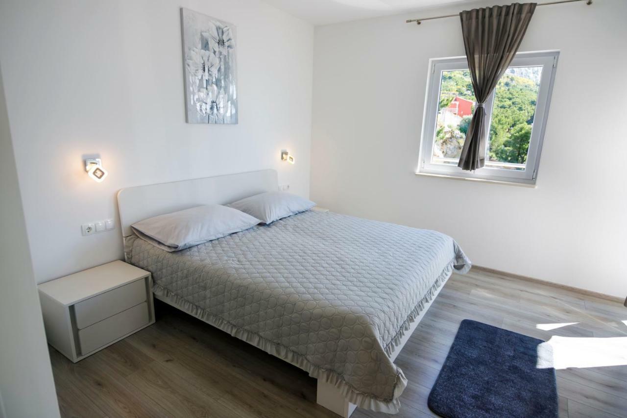 Ticinovic Apartament Omiš