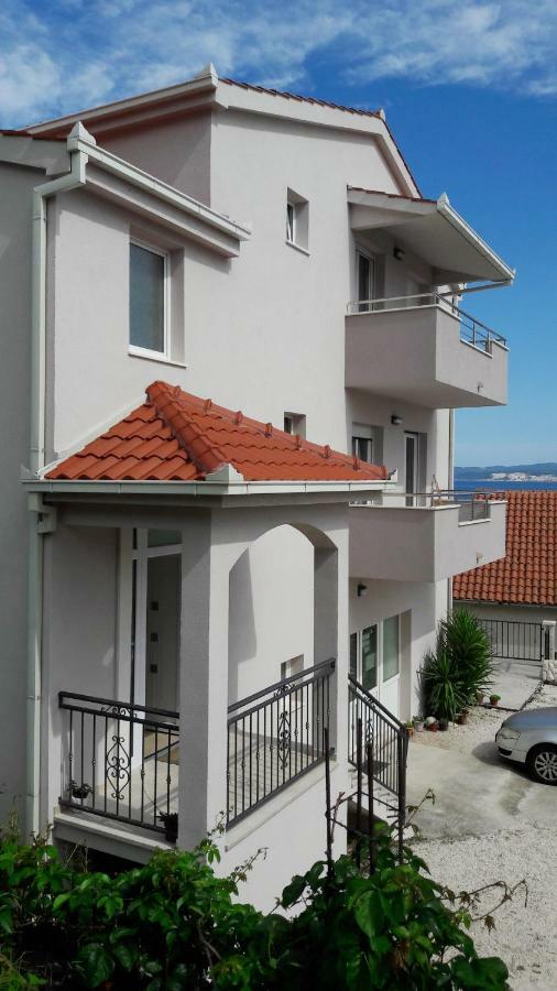 Apartament Ticinovic